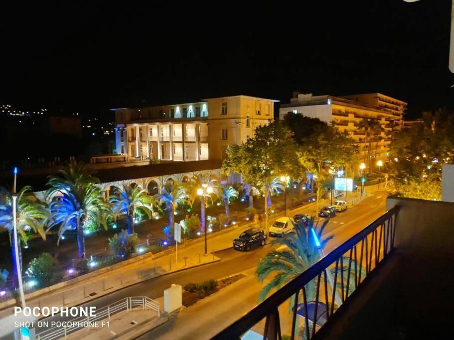 Etoile Cosy 2 P, Tout Confort, 10 Min Croisette Cannes Exterior photo
